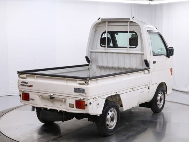1998 Daihatsu Hijet JDM car for sale — photo 6 of 25