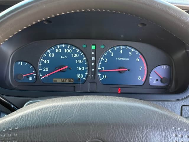 1998 Nissan Elgrand JDM car for sale — photo 12 of 20