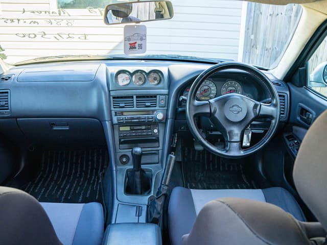 1998 Nissan Skyline JDM car for sale — photo 10 of 21