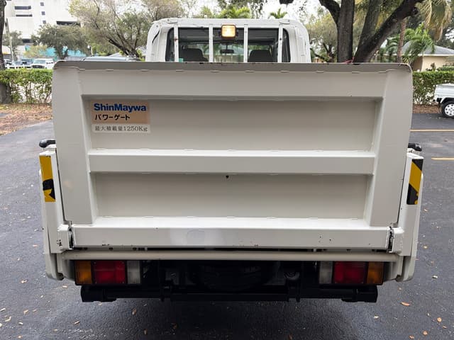 2000 Isuzu Elf JDM car for sale — photo 9 of 20