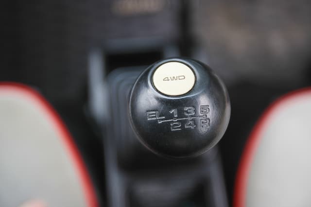 1988 Suzuki Every JDM car for sale — photo 4 of 6