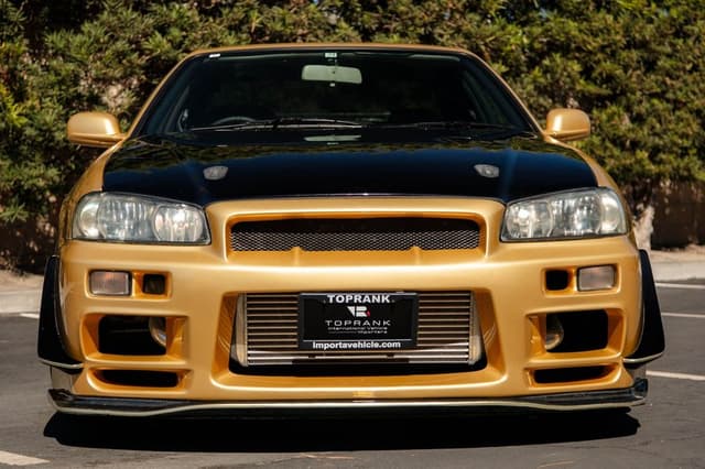 1998 Nissan Skyline JDM car for sale — photo 4 of 25