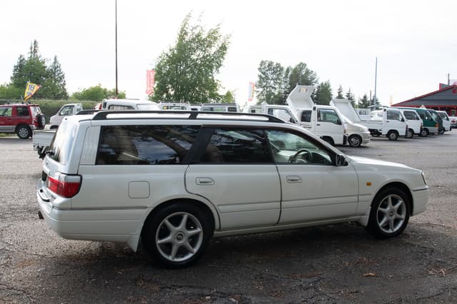 1999 Nissan Stagea JDM car for sale — photo 8 of 13