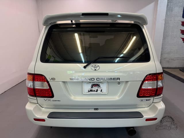 1998 Toyota Land Cruiser JDM car for sale — photo 18 of 25