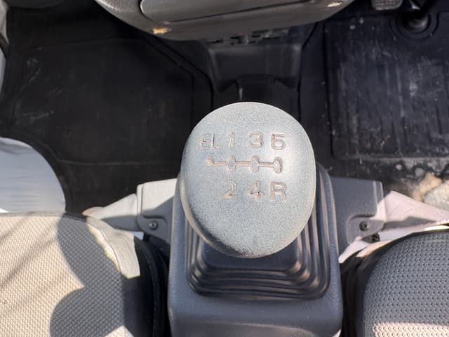 1997 Suzuki Carry JDM car for sale — photo 24 of 25