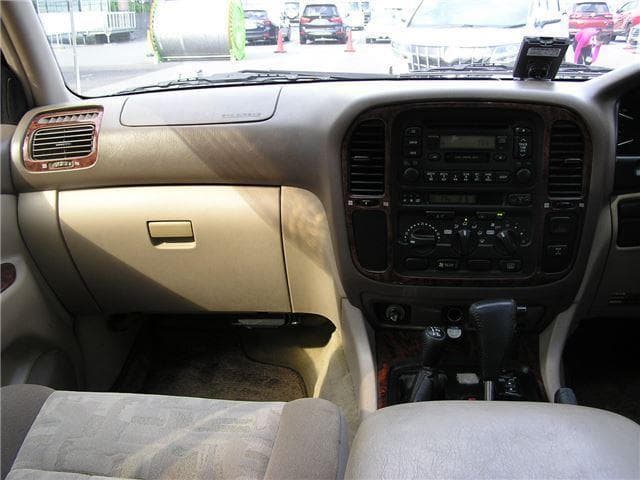 1998 Toyota Land Cruiser JDM car for sale — photo 11 of 25