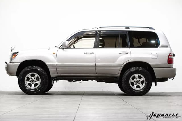 1998 Toyota Land Cruiser JDM car for sale — photo 4 of 25