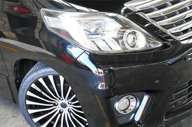 2012 Toyota Alphard JDM car for sale — photo 2 of 24