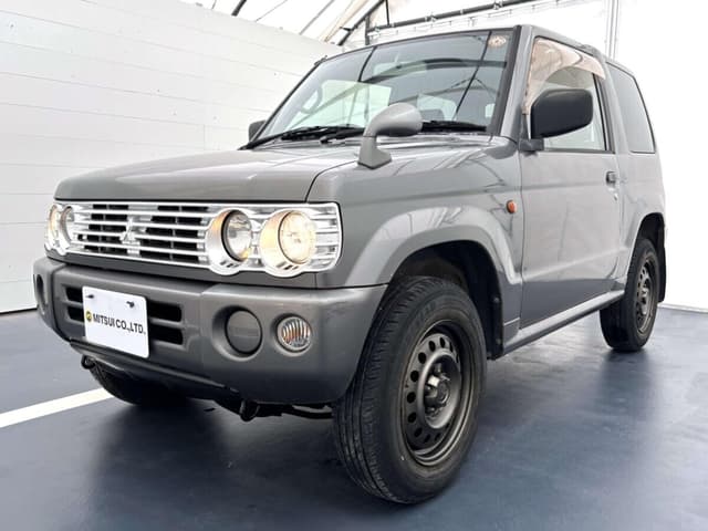 2001 Mitsubishi Pajero Mini JDM car for sale — photo 2 of 25