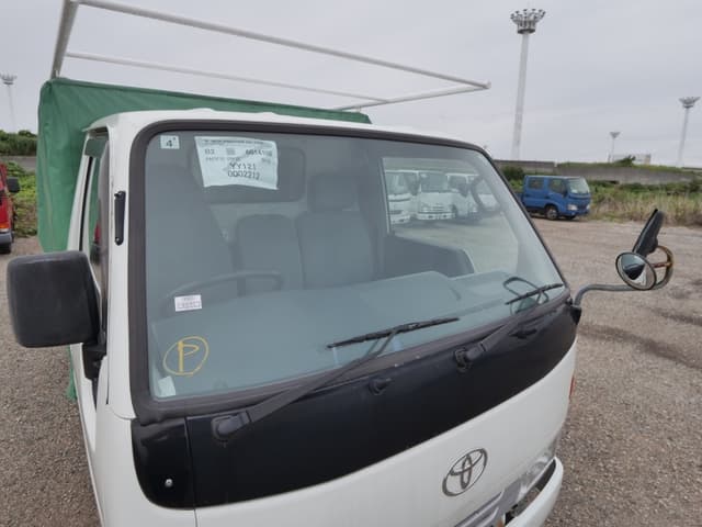 1998 Toyota Dyna JDM car for sale — photo 14 of 25