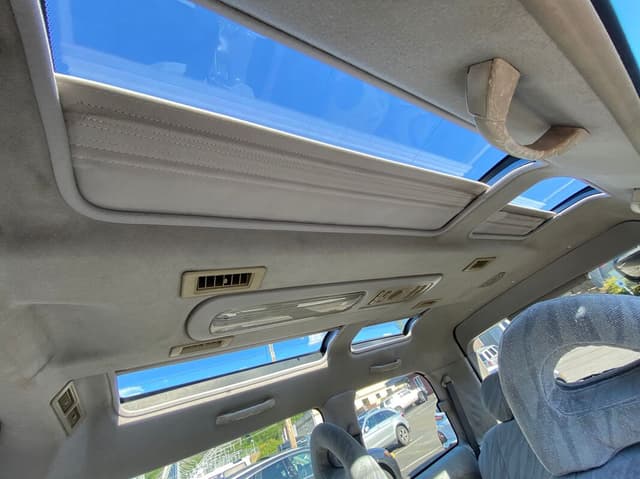 1994 Mitsubishi Delica JDM car for sale — photo 10 of 16