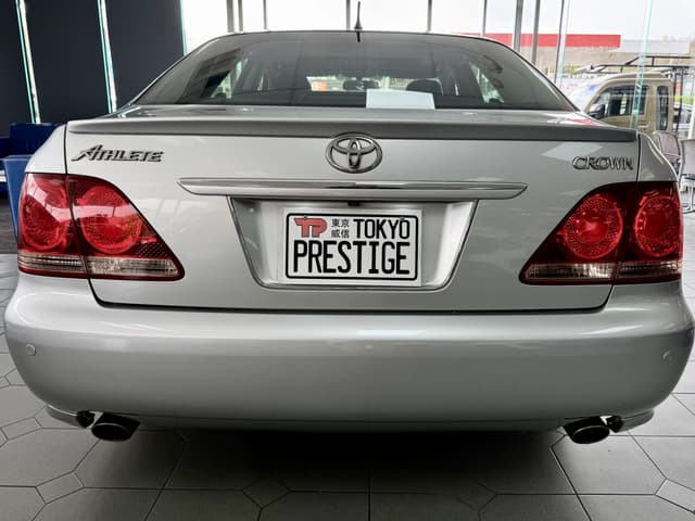 2007 Toyota Crown JDM car for sale — photo 4 of 5