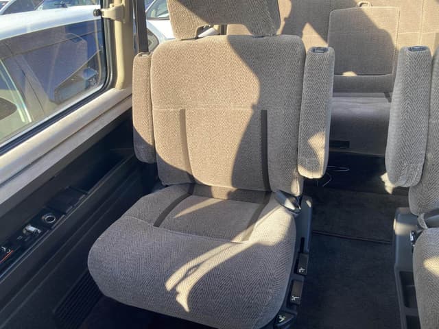 1991 Mitsubishi Delica JDM car for sale — photo 9 of 10