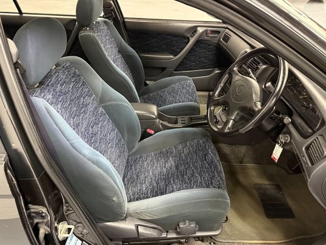 1994 Toyota Caldina JDM car for sale — photo 16 of 25