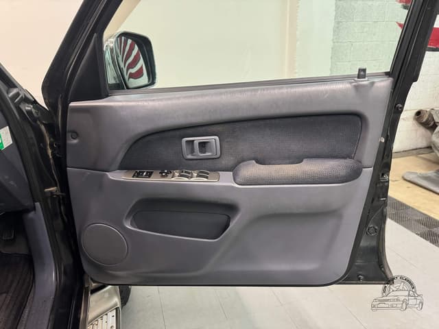 1999 Toyota Hilux Surf JDM car for sale — photo 23 of 25