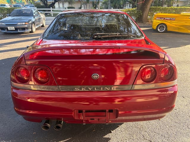 1994 Nissan Skyline JDM car for sale — photo 6 of 17