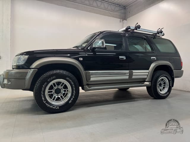 1999 Toyota Hilux Surf JDM car for sale — photo 10 of 25