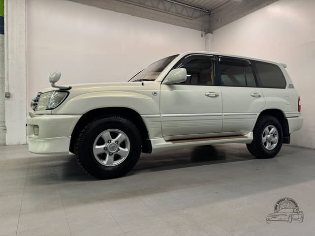 1998 Toyota Land Cruiser JDM car for sale — photo 10 of 25