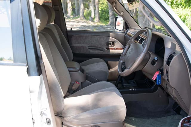2001 Toyota Land Cruiser Prado JDM car for sale — photo 9 of 21