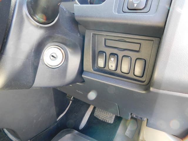 2007 Mitsubishi Delica JDM car for sale — photo 4 of 7