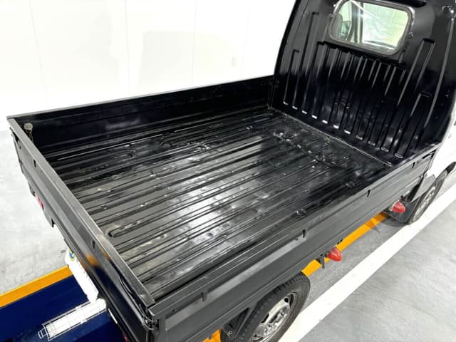 1997 Mitsubishi Minicab JDM car for sale — photo 5 of 23