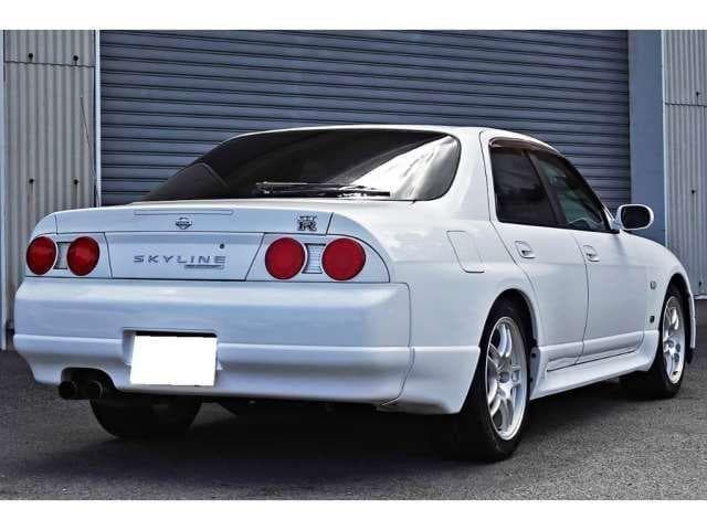 1998 Nissan Skyline JDM car for sale — photo 10 of 14