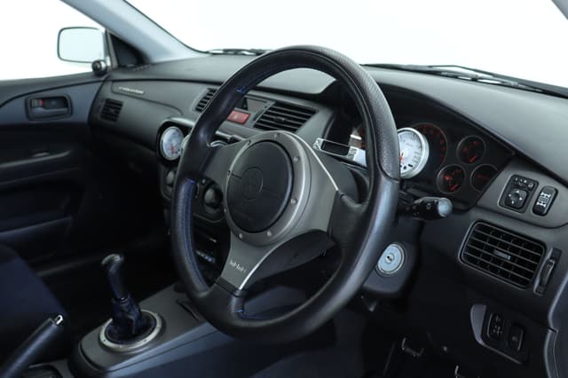 2001 Mitsubishi Lancer JDM car for sale — photo 22 of 25