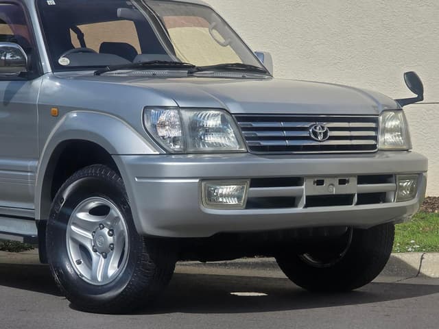2001 Toyota Land Cruiser Prado JDM car for sale — photo 11 of 25