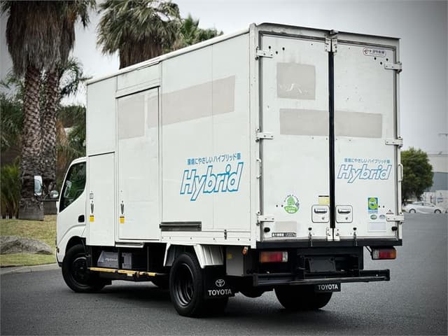 2008 Toyota Dyna JDM car for sale — photo 9 of 24