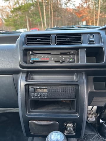 2000 Daihatsu Hijet JDM car for sale — photo 20 of 25