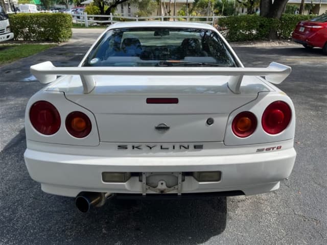 1998 Nissan Skyline JDM car for sale — photo 6 of 17