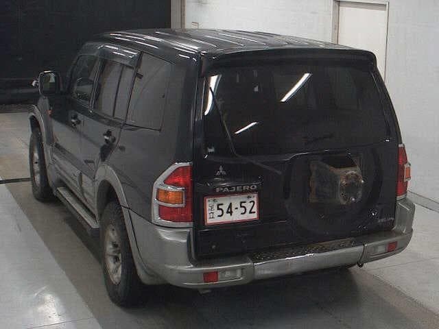 2000 Mitsubishi Pajero JDM car for sale — photo 2 of 3