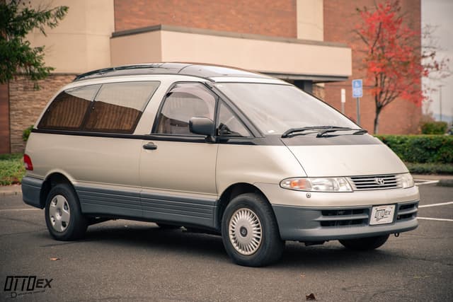 1995 Toyota Estima JDM car for sale — photo 2 of 25