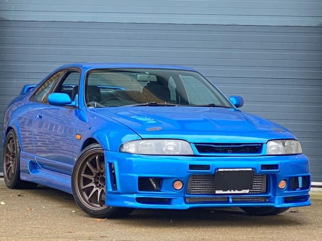 1995 Nissan Skyline JDM car for sale — photo 3 of 25