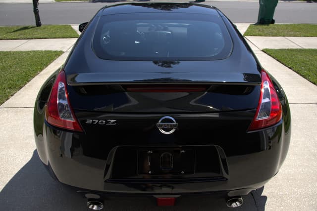2014 Nissan Fairlady Z JDM car for sale — photo 13 of 21