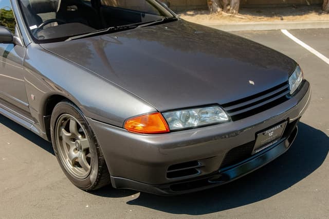 1991 Nissan Skyline JDM car for sale — photo 17 of 25