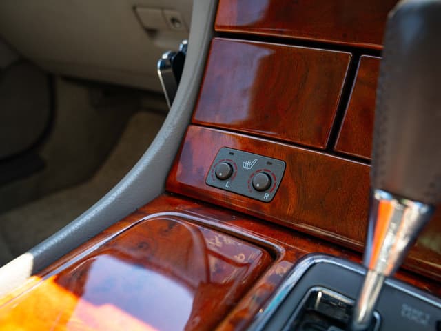 2001 Toyota Celsior JDM car for sale — photo 18 of 19