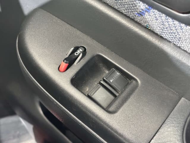 2001 Honda Vamos JDM car for sale — photo 18 of 25