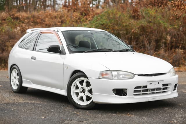 1996 Mitsubishi Mirage JDM car for sale — photo 8 of 25