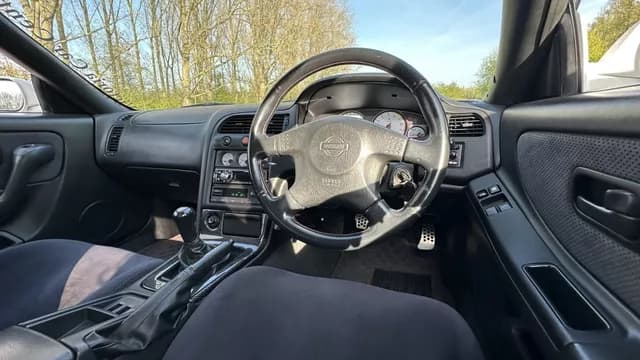 1997 Nissan Skyline JDM car for sale — photo 4 of 25