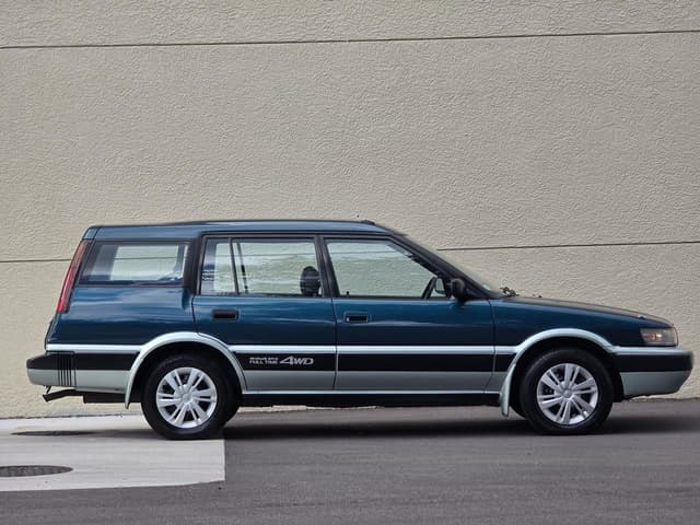 1994 Toyota Sprinter Carib JDM car for sale — photo 3 of 25