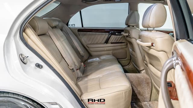 2000 Toyota Crown JDM car for sale — photo 25 of 25