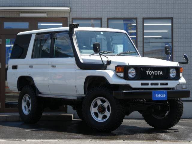 2000 Toyota Land Cruiser JDM car for sale — photo 6 of 19