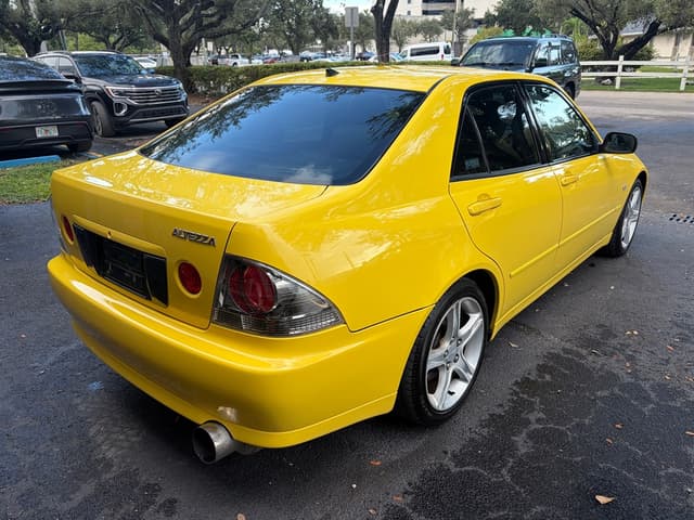 1998 Toyota Altezza JDM car for sale — photo 7 of 16