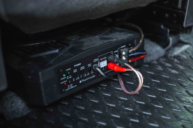 1997 Mitsubishi Delica JDM car for sale — photo 22 of 25