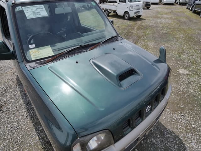 2001 Suzuki Jimny JDM car for sale — photo 12 of 25