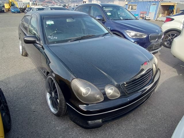 2001 Toyota Aristo JDM car for sale — photo 2 of 11