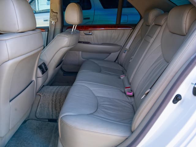 2001 Toyota Celsior JDM car for sale — photo 14 of 20