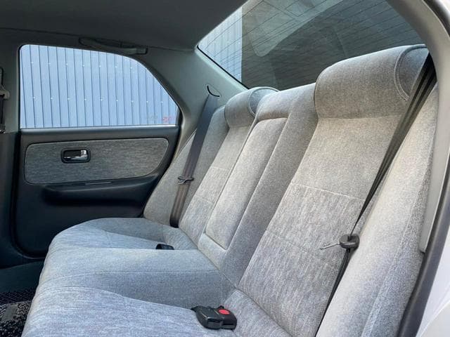 1997 Nissan Skyline JDM car for sale — photo 16 of 25
