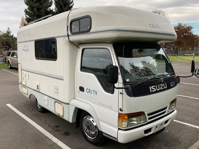 1996 Isuzu Elf JDM car for sale — photo 2 of 25